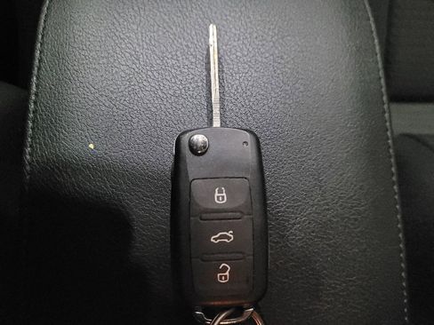 Used 2016 Volkswagen Jetta S FWD image 32