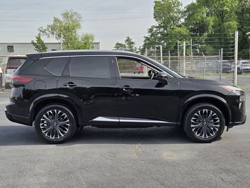 New 2026 Nissan Rogue Platinum AWD/4WD image 6
