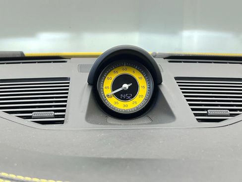 Used 2022 Porsche 911 Turbo w/ 911 Turbo Sportdesign Package image 13