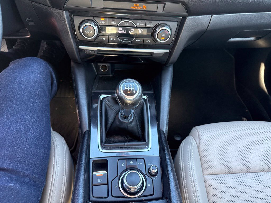 Used 2016 MAZDA MAZDA6 Touring FWD image 16