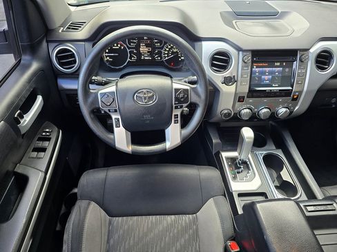 Used 2019 Toyota Tundra SR5 w/ SR5 Upgrade Package AWD/4WD image 13