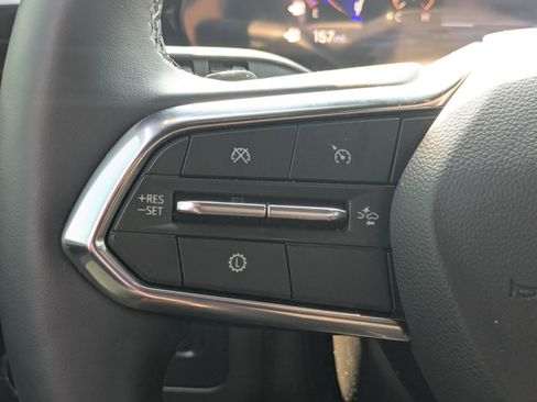 Used 2025 Chevrolet Suburban LT w/ Comfort Package image 22