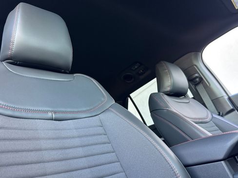 New 2026 Ford Explorer ST-Line w/ ST-Line Street Pack image 17