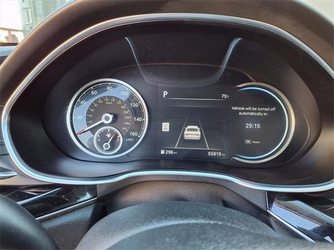 Used 2023 Genesis G80 2.5T image 14