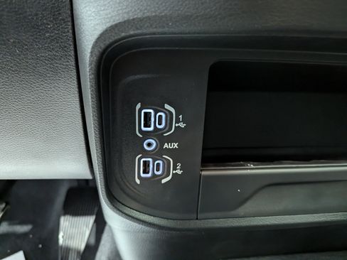 New 2025 RAM 2500 Tradesman image 24