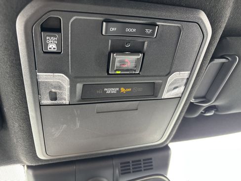 Used 2025 Toyota 4Runner SR5 image 28