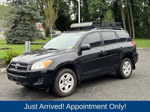 Used 2012 Toyota RAV4 4WD w/ Value Pkg image 3