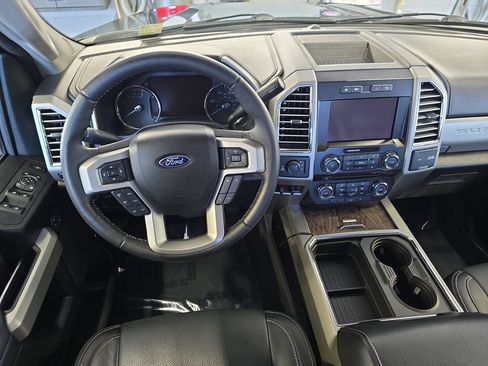 Used 2017 Ford F350 Lariat w/ Chrome Package AWD/4WD image 15