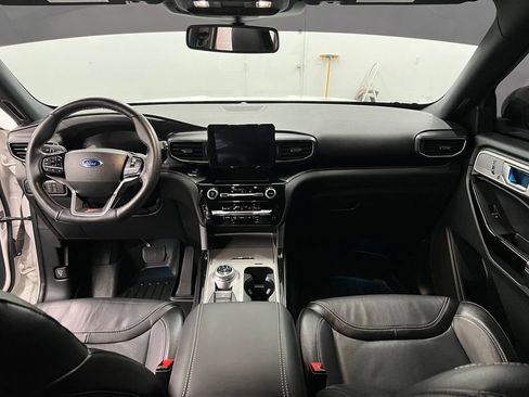 Used 2022 Ford Explorer ST w/ Equipment Group 401A image 13