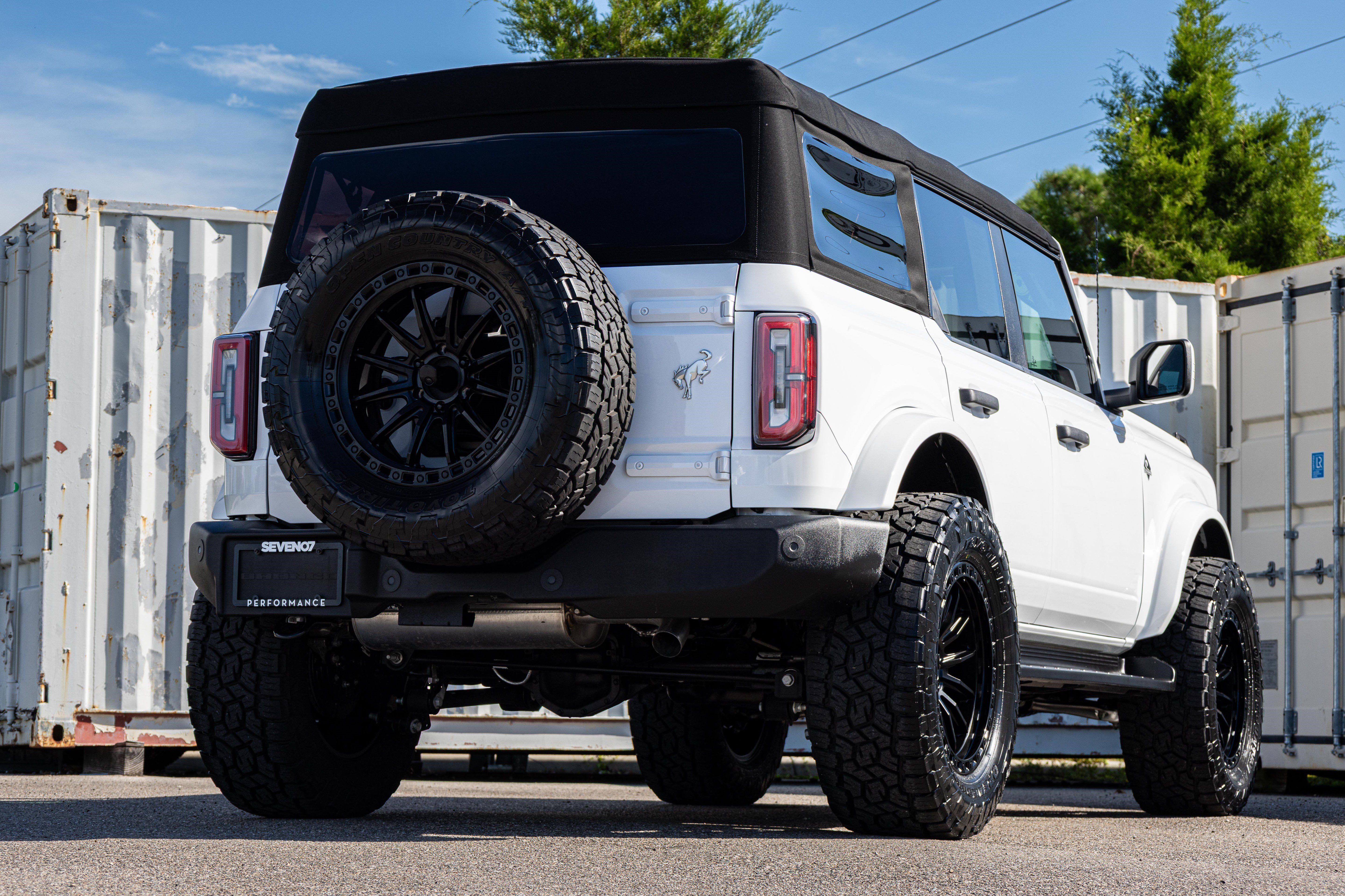 Used 2026 Ford Bronco Outer Banks AWD/4WD image 4