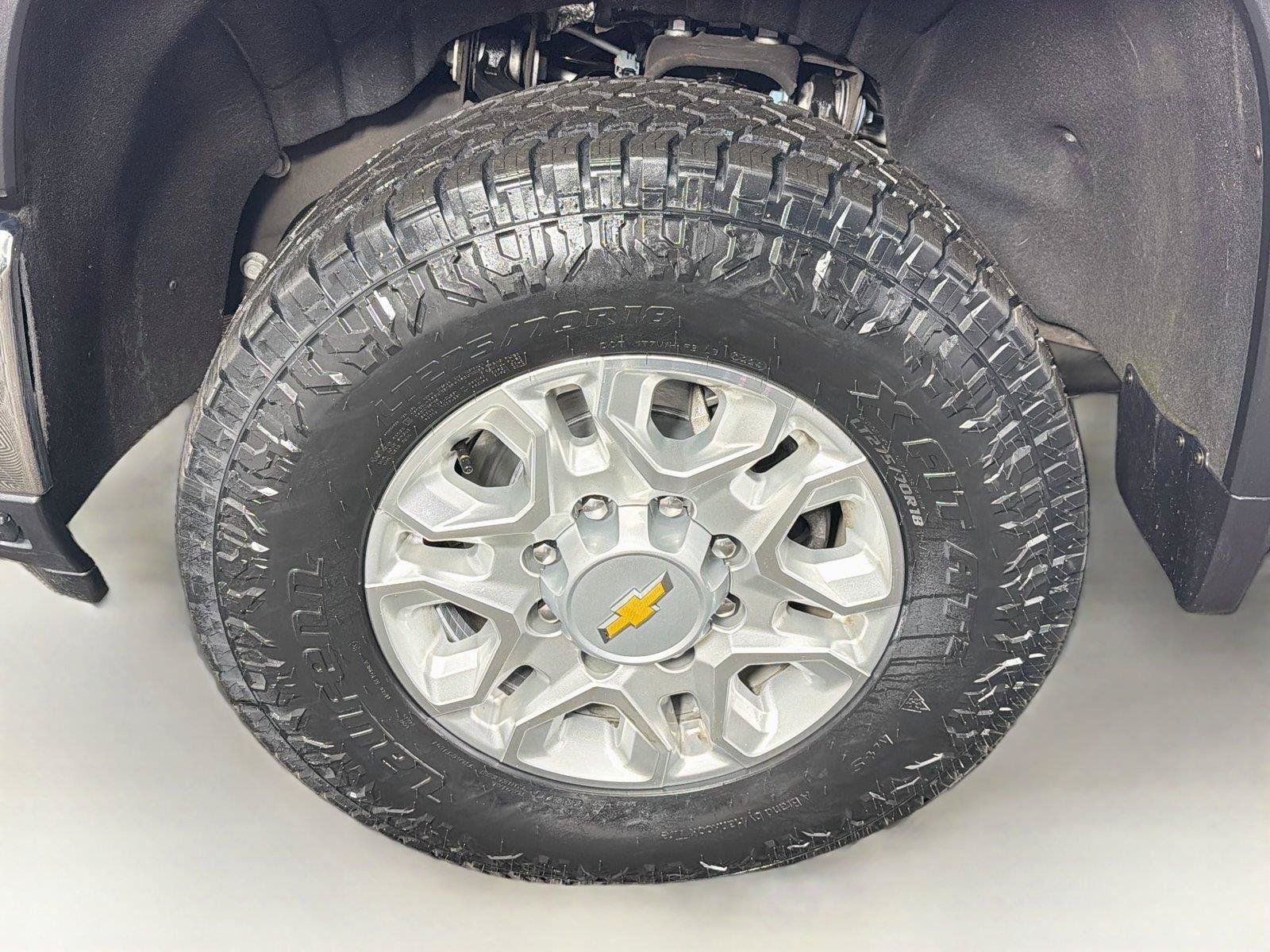Used 2025 Chevrolet Silverado 3500 LT w/ Safety Package AWD/4WD image 34