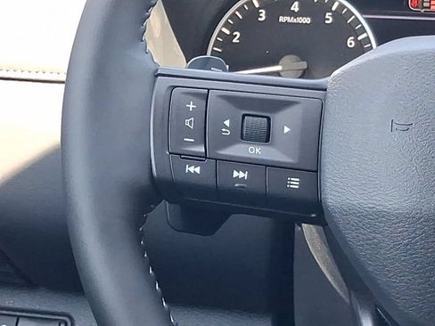 New 2026 Nissan Pathfinder SV w/ Cargo Package FWD image 11