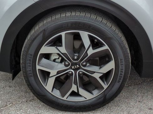 Certified 2021 Kia Sportage EX w/ EX Technology Package image 11