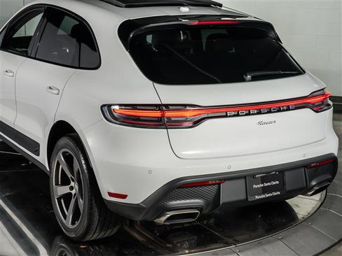 Certified 2026 Porsche Macan image 29