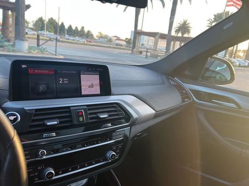 Used 2019 BMW X4 M40i w/ Premium Package image 15