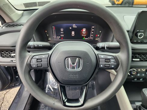 Certified 2023 Honda Accord EX image 9