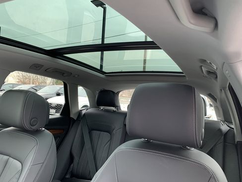 Certified 2023 Audi Q5 2.0T Premium Plus image 17