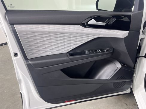 Certified 2023 Volkswagen Taos S w/ Driver Assistance Package image 17