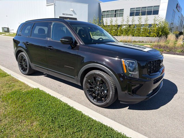 Used 2022 Kia Telluride SX w/ Nightfall Edition Package AWD/4WD image 4