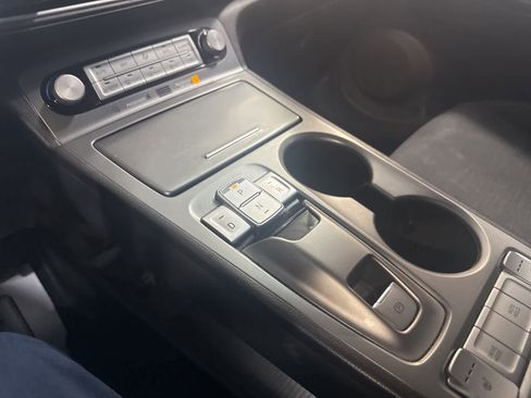 Used 2020 Hyundai Kona SEL image 28