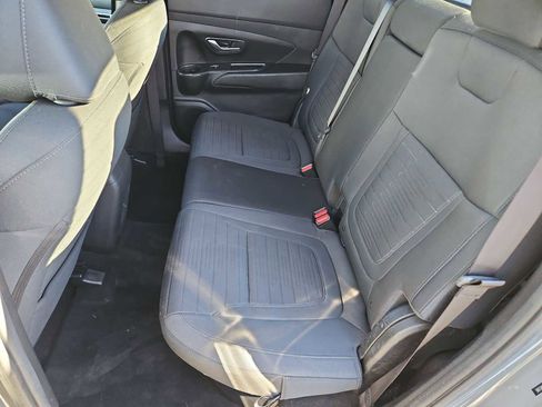 Used 2023 Hyundai Santa Cruz SE image 18