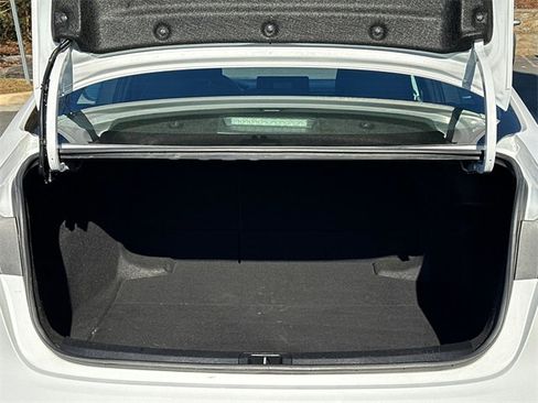 Certified 2023 Toyota Corolla LE image 6