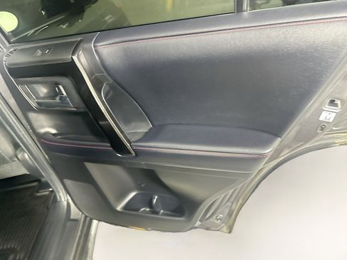 Used 2019 Toyota 4Runner TRD Off-Road Premium image 29