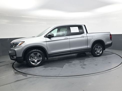 Used 2024 Honda Ridgeline TrailSport image 8
