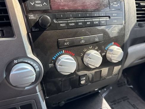 Used 2010 Toyota Tundra 2WD Double Cab image 17