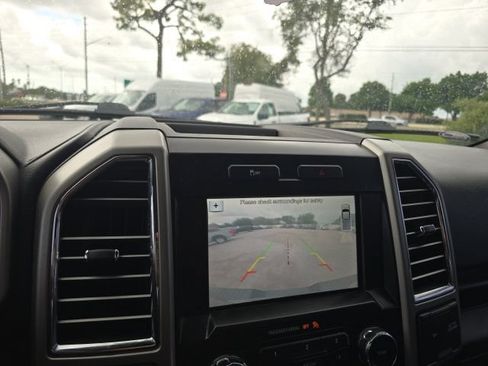 Used 2016 Ford F150 Lariat RWD image 17