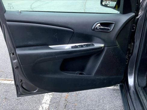 Used 2018 Dodge Journey SE w/ Popular Equipment Group image 20