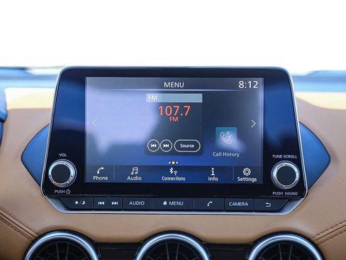 New 2025 Nissan Sentra SV w/ SV Premium Package image 18