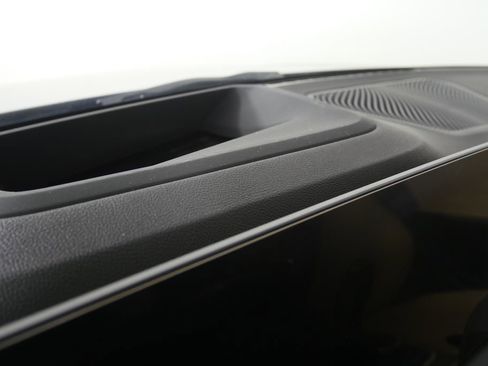New 2026 BMW 330i xDrive Sedan AWD/4WD image 18