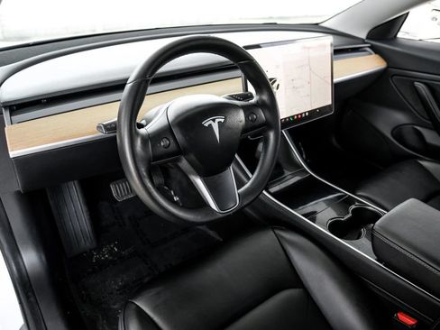 Used 2019 Tesla Model 3 Long Range AWD/4WD image 2
