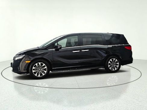 Used 2023 Honda Odyssey EX-L image 4