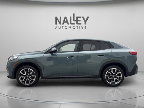 Used 2025 BMW X2 xDrive28i image 3