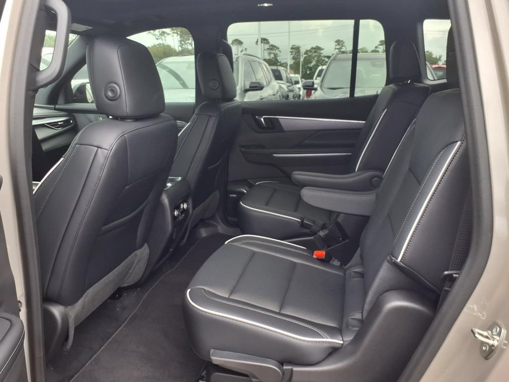 New 2027 Buick Enclave Sport Touring w/ Power Package FWD image 8