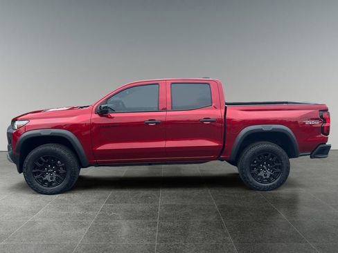 Used 2023 Chevrolet Colorado Trail Boss w/ Advanced Trailering Package AWD/4WD image 6