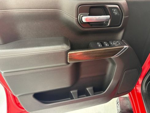 Used 2021 Chevrolet Silverado 1500 LT AWD/4WD image 22