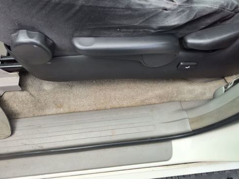 Used 2004 Toyota 4Runner Sport AWD/4WD image 12
