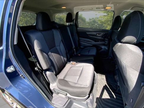 Used 2023 Subaru Ascent Premium w/ Convenience Package AWD/4WD image 24