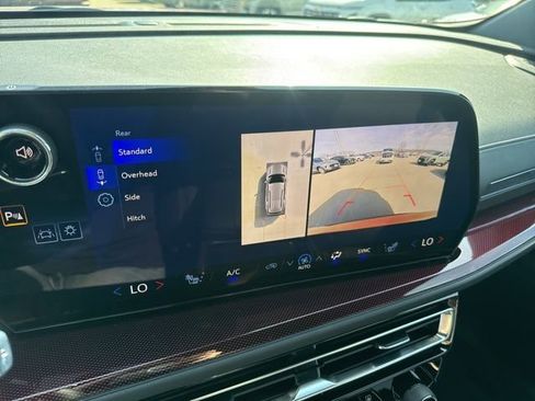 New 2026 Chevrolet Traverse Z71 w/ Driver Confidence Package image 62