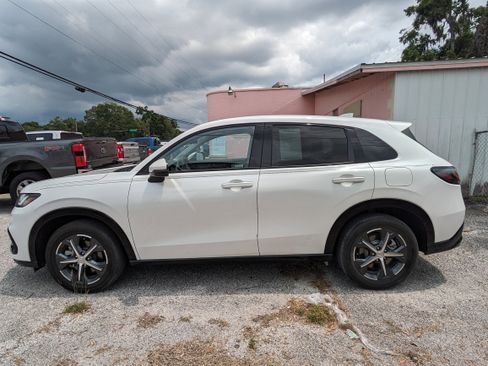 Used 2023 Honda HR-V EX-L image 7