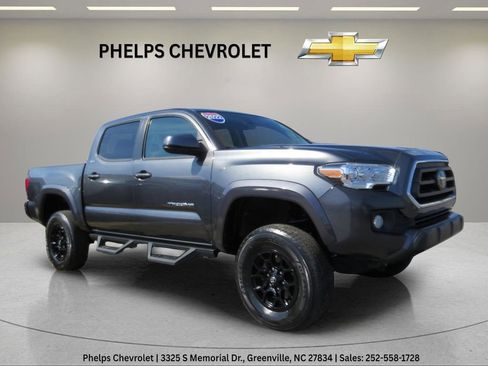 Used 2022 Toyota Tacoma SR5 w/ Technology Package image 1