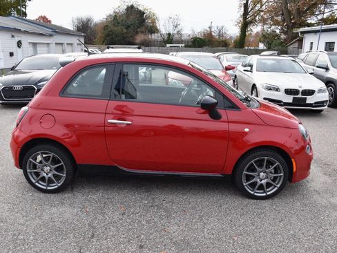 Used 2017 FIAT 500 Pop w/ Sport Black Trim Package image 5