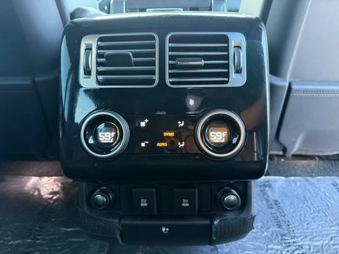 Used 2021 Land Rover Range Rover P525 Westminster Edition LWB AWD/4WD image 19