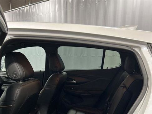 New 2025 Buick Envista Avenir image 16