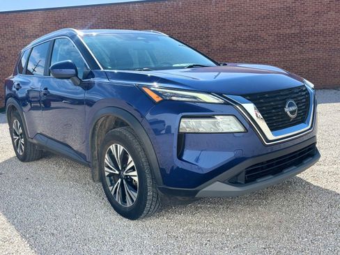 Used 2023 Nissan Rogue SV w/ SV Premium B Package image 1