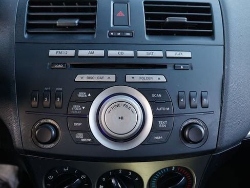 Used 2011 MAZDA MAZDA3 i Touring image 36