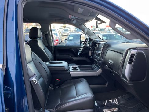 Used 2017 Chevrolet Silverado 2500 LTZ w/ LTZ Plus Package image 32